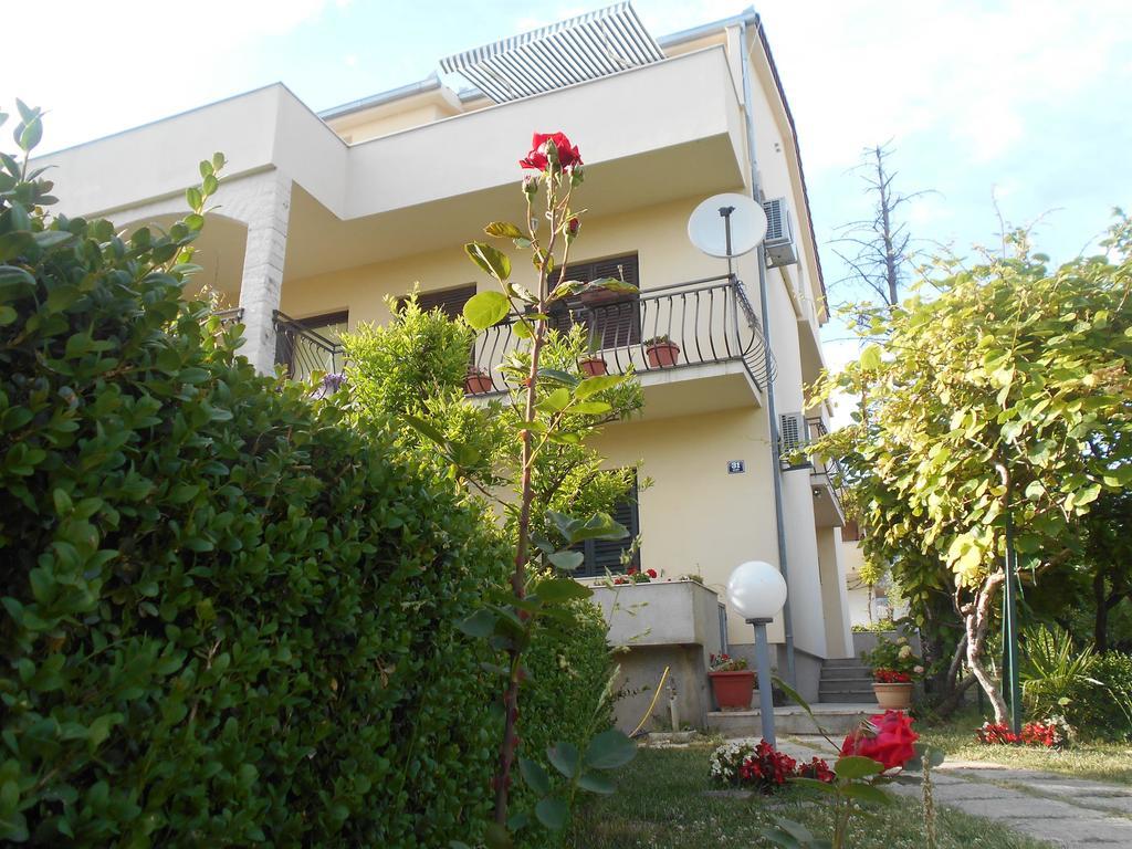Apartment Cherry Kaštela 外观 照片