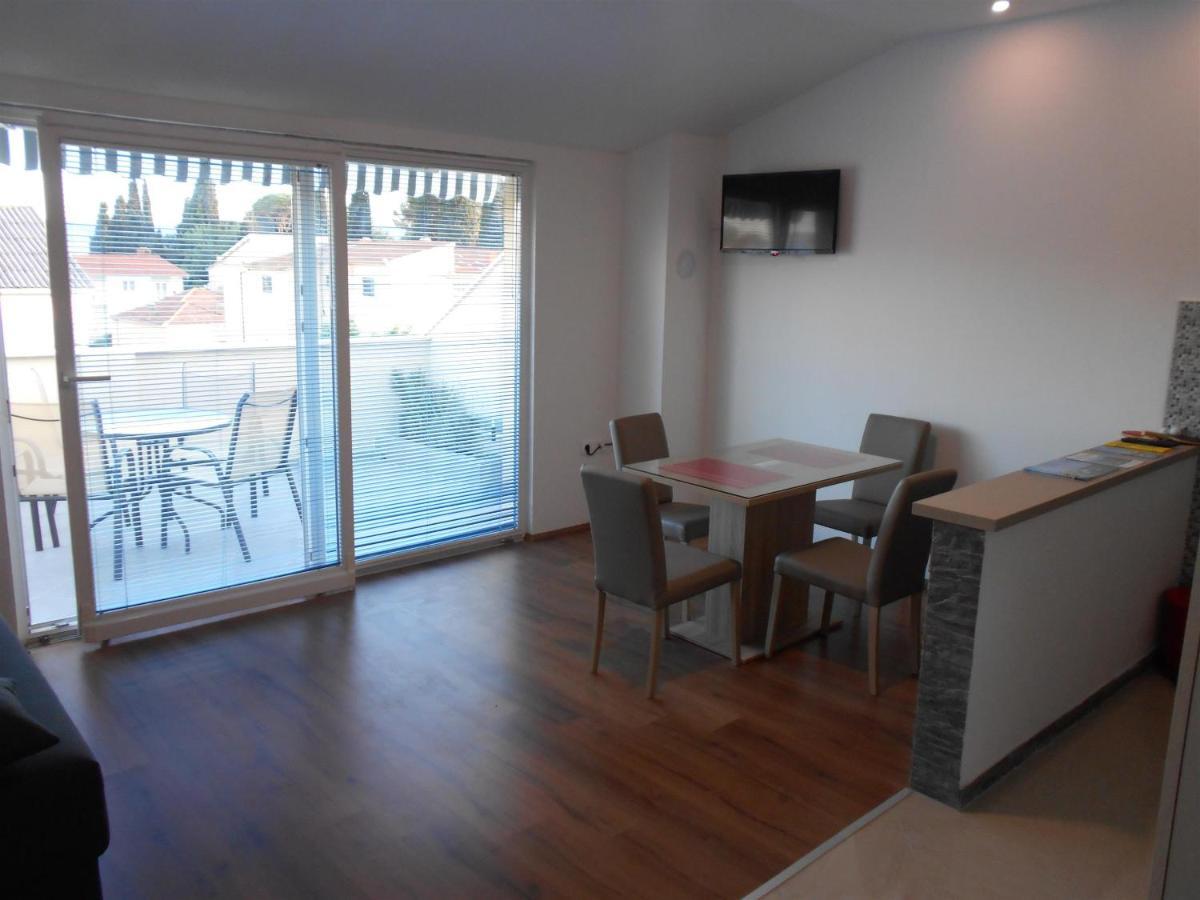 Apartment Cherry Kaštela 外观 照片